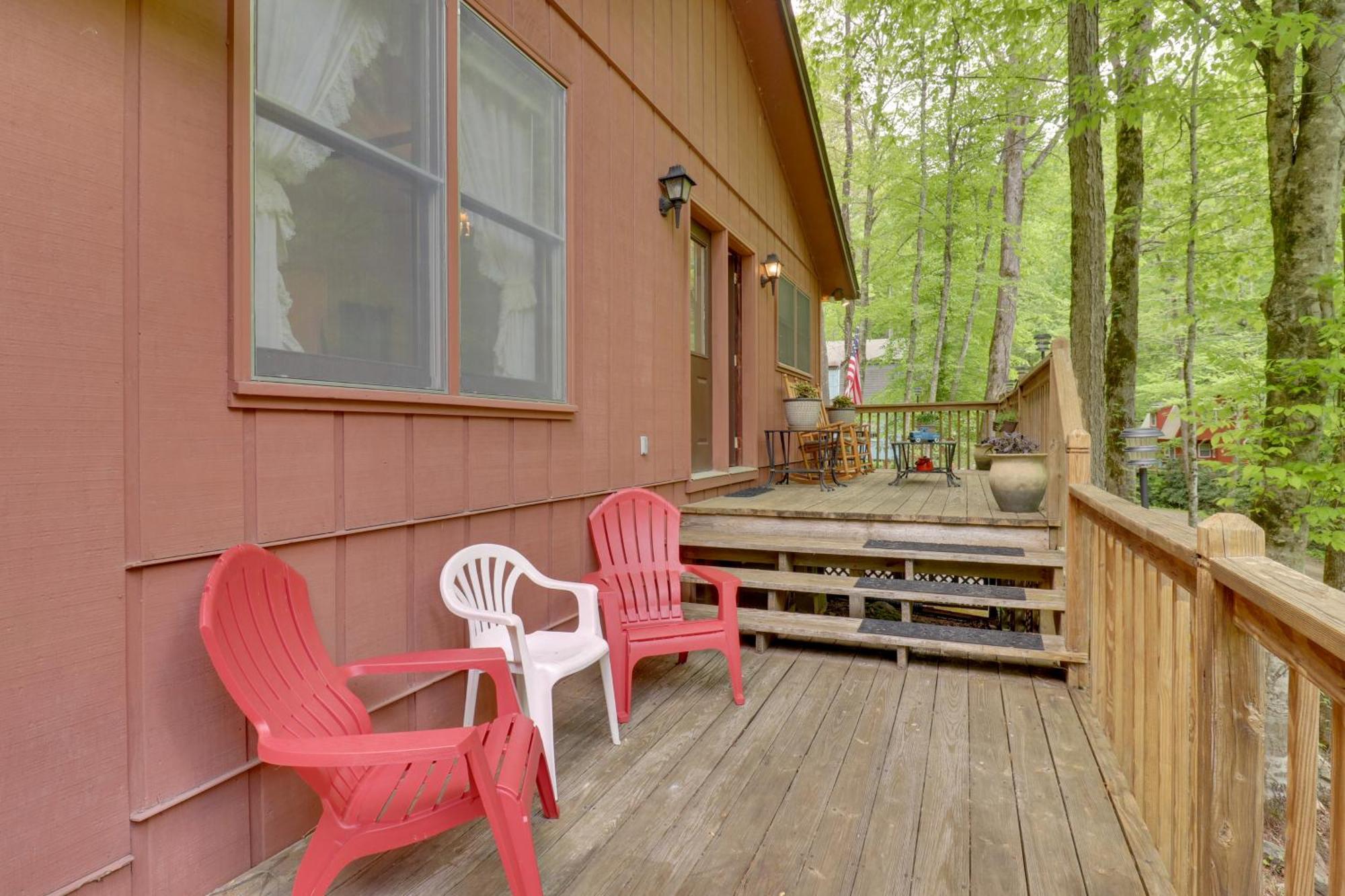 Cozy Whittier Home With Fire Pits Less Than 15 Mi To Hiking! エクステリア 写真